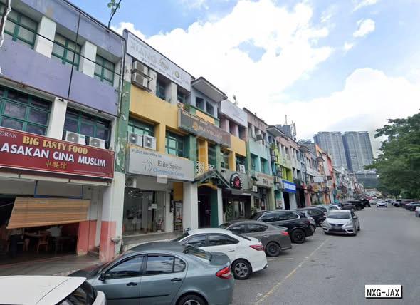 FACING MAIN ROAD SD 7 Bandar Sri Damansara Ground Floor Shop Lot22x80 1
