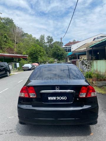 2005 Honda CIVIC 1.7 VTEC (A) - 4