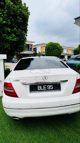 2011 Mercedes Benz CL-CLASS 5.5 500 (CBU) C216 (A) - 4
