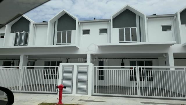 Double Storey Terrace Eka Heights, Seremban For Rent 1