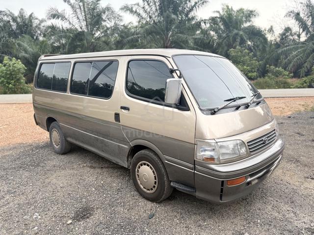 1995 Toyota HIACE 2.4 RZH-112R (M) - 1