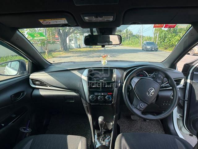 Toyota YARIS 1.5E 2021 AUTO CONDITION CANTIK - 5