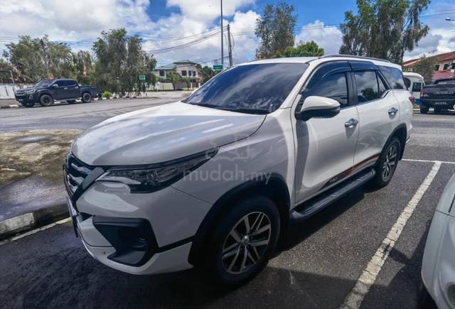 2019 Toyota FORTUNER 2.7 SRZ 4X4 2TR-FE (A) - 1