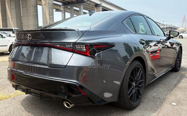 Lexus IS300 2.0 F-SPORT MODE BLACK III (A)4.5b 10k - 2