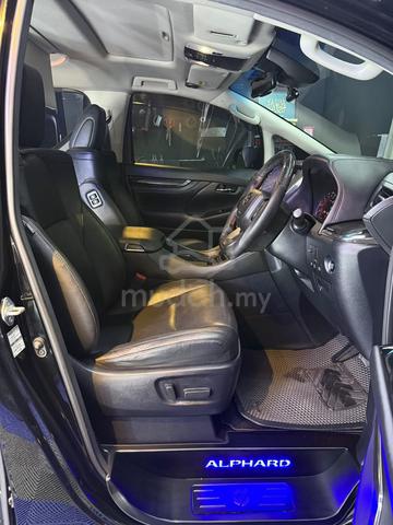 2018 Toyota ALPHARD 3.5 EXECUTIVE LOUNGE AH30 - 4