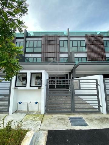 [FREEHOLD] 3.5 Storey Villa Domus Taman Indah Gemilang, Gombak 1