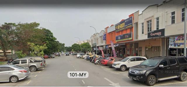 BELOW MARKET‼️ROI:4%!2 Sty Shop Lot Sale!Kemuning Greenville Shah Alam 1