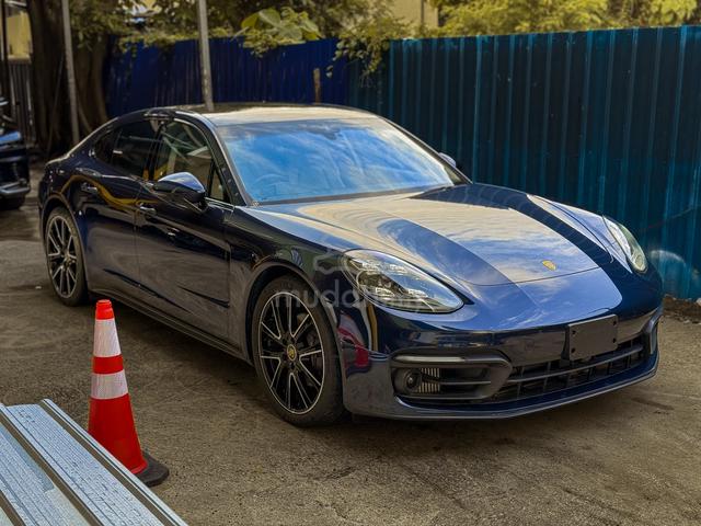 PLATINUM EDITION BOSE 2022 Porsche PANAMERA 2.9 - 2