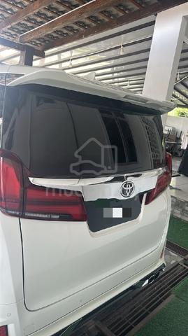 2018 Toyota ALPHARD 2.5 SC Modelista Bodykit - 2