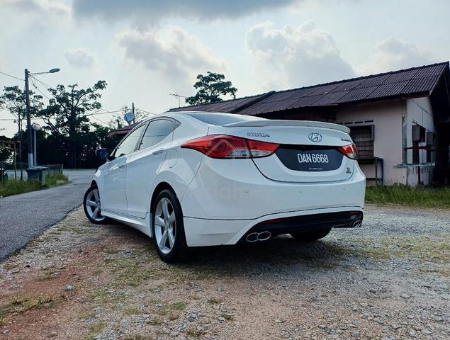 2013 Hyundai ELANTRA 1.8 PREMIUM (A) - 5