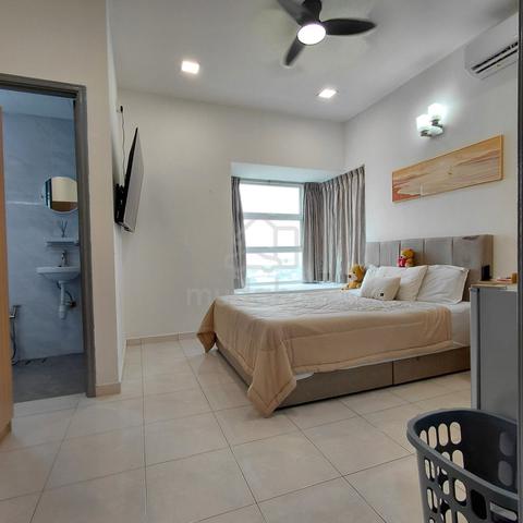 Master n Medium Room Walk 9min to LRT Station USJ Subang Jaya Sunwa 1