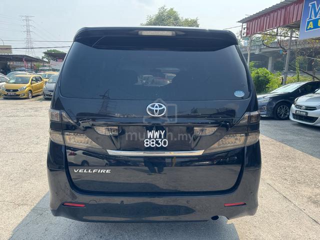 VELLFIRE 2.4 Z-P,Power Boot,2xPower Door,7 Seater - 5