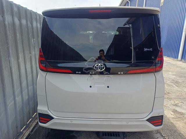 2022 Toyota NOAH 2.0 SZ (A) P BOOT 4 CAMERAS - 4