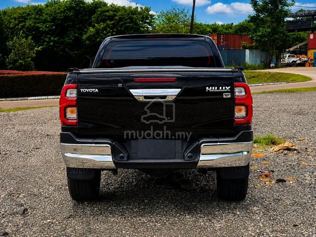 2022 Toyota HILUX 2.4 V DOUBLE CAB 4X4 (A) |F.Loan - 5