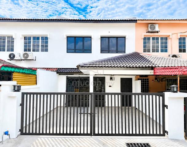 (PALING MURAH) RENOVATED 2 Storey Terrace Taman Kinrara 2, Puchong 1