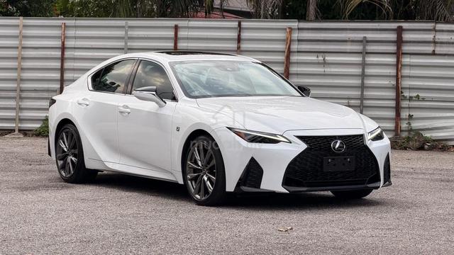2021 Lexus IS300 F-SPORT 2.0 (A) - 1
