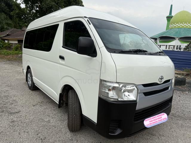 2016 Toyota HIACE window van high roof 2.5 (M) - 2