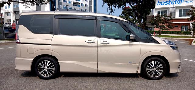 2020 Nissan SERENA 2.0 HYBRID PREMIUM HIGHWAY - 5