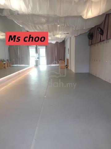 Krystal Square shop lot facing main road Bukit Jambul 1