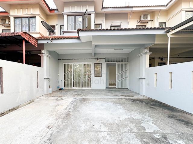 Double Storey | New Paint | Freehold | Move in Condition 1