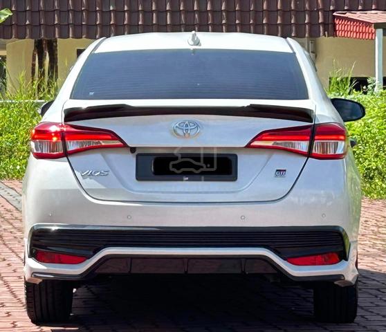 2023 Toyota VIOS 1.5 GR-S MY19 FACELIFT (A) - 3