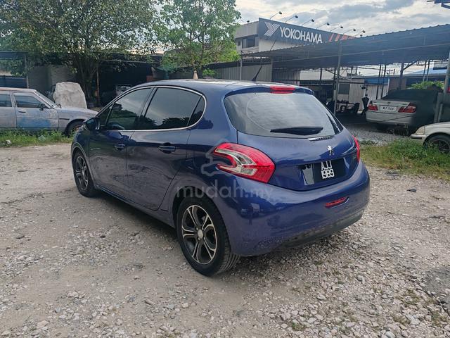2013 Peugeot 208 1.6 VTi ALLURE (A) - 3