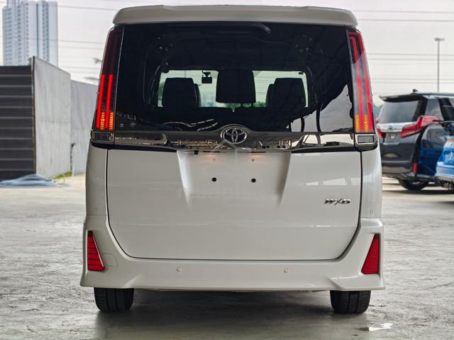 2021 Toyota NOAH 2.0 SI WxB 3 (8 yrs warranty) - 4