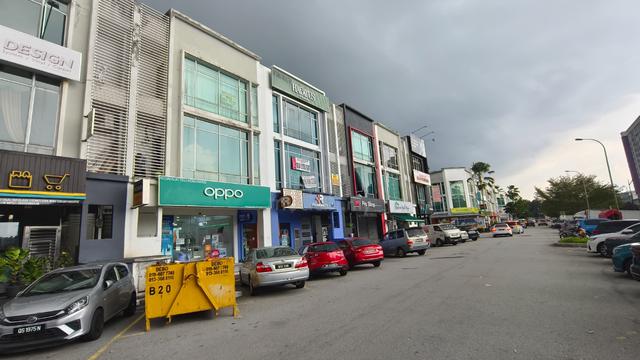 Taman Equine Seri Kembangan 1