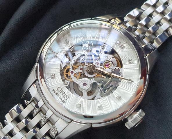 Oris artelier skeleton online diamonds