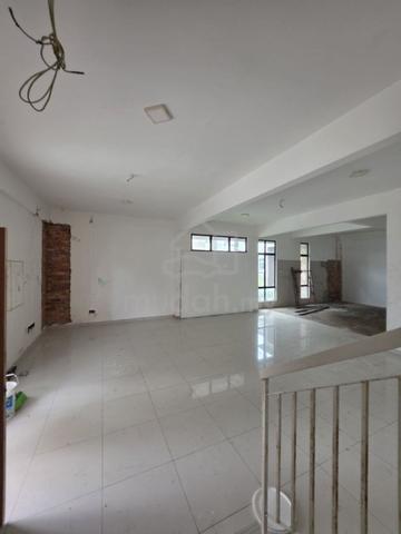 Jalan Palma @ Pulai Hijauan, Semi D, 40x80, 4 bed 3 bath,Can Full Loan 1