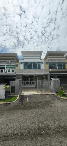 Freehold Teres 2 Tingkat Extended, Taman Warisan Puteri, Seremban 1
