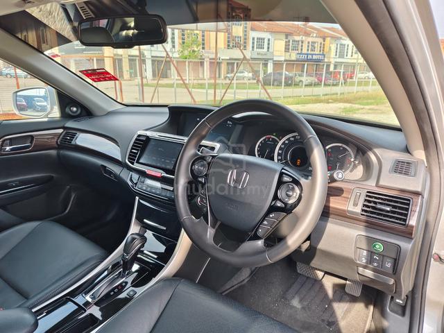 2019 Honda Accord 2.4 Full Spec F/Service Like New - 4