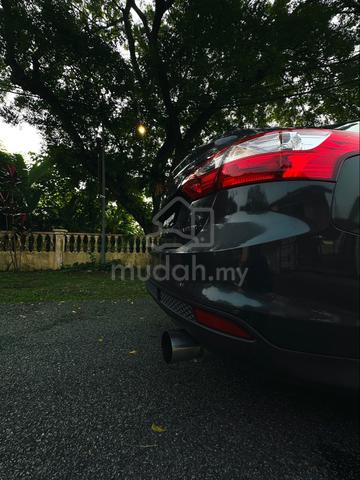 Ford Focus Titanium Plus 2.0 (Direct Owner) - 5