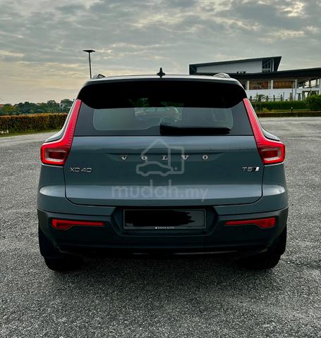 2022 Volvo XC40 2.0 T5 R-DESIGN (A) - 4