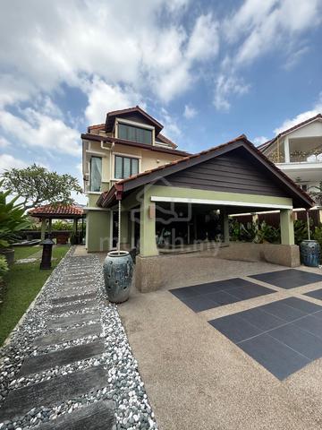 Sungai Buloh, Bukit Rahman Putra beautiful renovated bglow 1