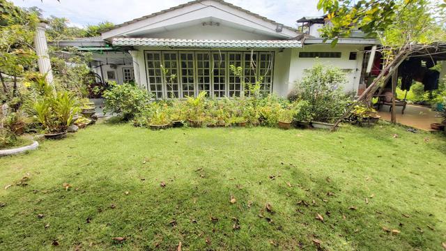 [6000 SQFT] BUNGALOW SINGLE STOREY, Jalan Pelangi Taman Pelangi Sentul 1