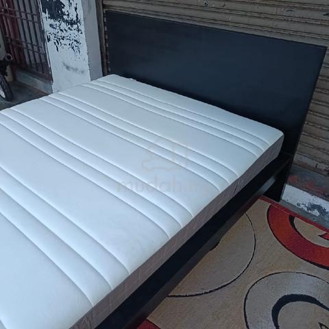 Set IKEA MALM Queen bed frame - photo 2 of 6