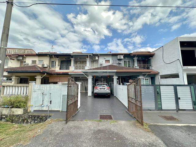 NON BUMI Double Storey PUJ 4 Puncak Jalil, Seri Kembangan Selangor 1