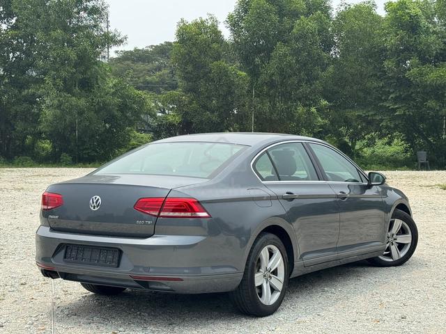 2017 Volkswagen PASSAT 1.8 TSI (A) 89K ORI MILEAGE - 4