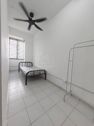 #860 Bilik Sewa Villa G.Patah|Guarded|Parking|Fully Furnished 3