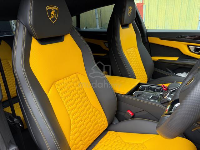 2023 Lamborghini 4.0 URUS Yellow Seat Mileage 2k - 3