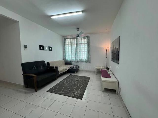 Middle Room for Rent – Mutiara Ville, Cyberjaya Block C | Prime Locati 1