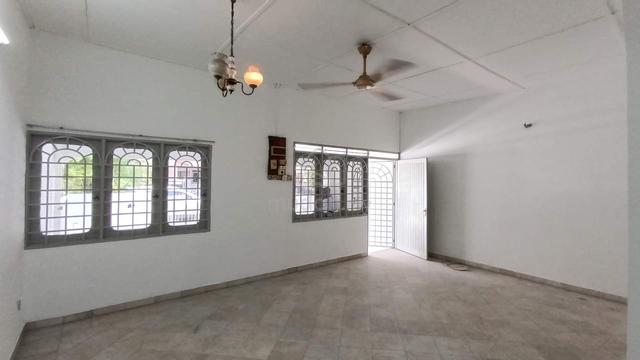 Single Storey in Pengkalan Barat Baru 4