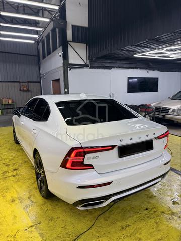 (Direct Owner) 2022 Volvo S60 2.0 RECHARGE T8 - 3