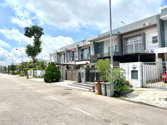 43x70 Corner Bukit Indah Double Storey 1