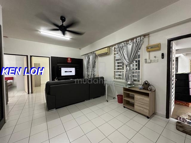 Sri Aman Block C (Sri Aman Block 1 & 3) 1