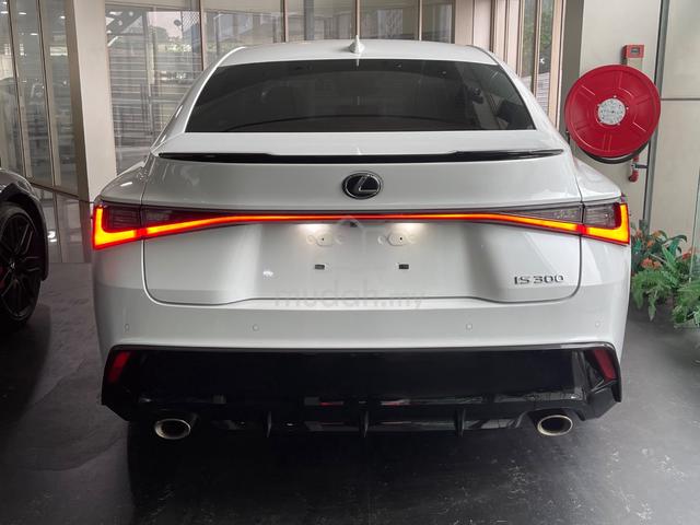 2023 Lexus IS300 2.0 F-SPORT MODE BLACK III (A) - 3