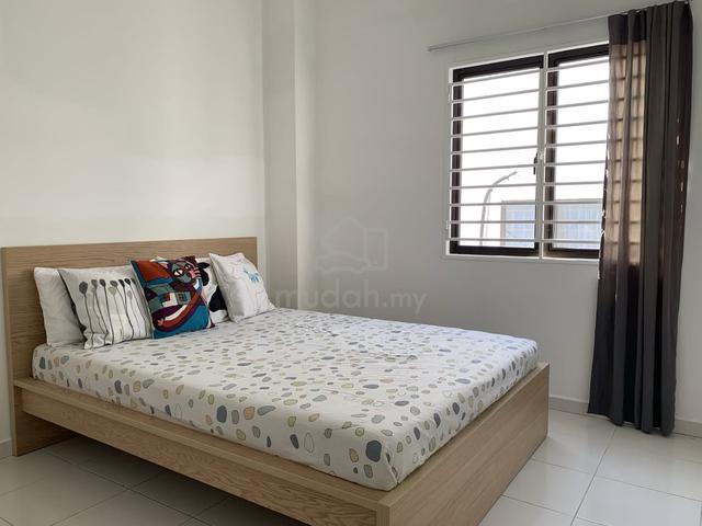 Housemate for 2 Storey House in Setia Alam Taipan 1