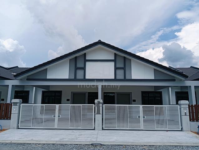 (Freehold 5mins Toll)1 Storey Terrace Guarded Ayer Keroh Jasin Melaka 1