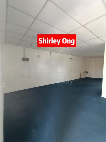 Krystal Point Office lot For Rent 5